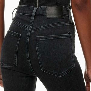 Denim Forum| Aritzia| ‘The Lola’ High Rise Black Skinny Jeans Sz 25/28L